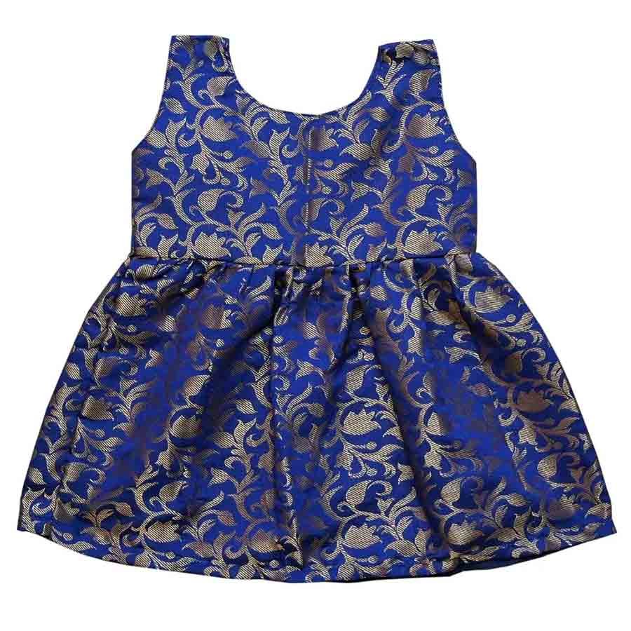 Exquisite from every angle, this ethnic dress offers a bespoke brocade design that's perfect for her first celebrations. Available in a polished blue brocade with a pretty bodice and a complementing classic bow.