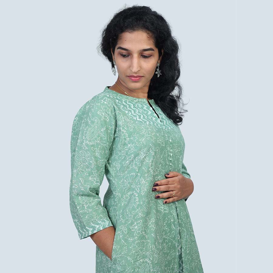 A-Line Flaired Floral Print Kurta Green